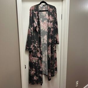 Lularoe M Sarah Cardigan